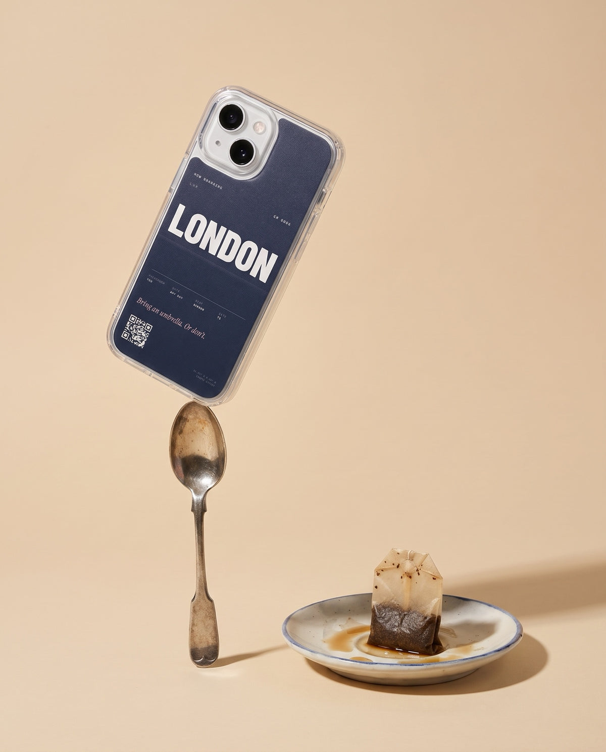 crafic-studio London Boarding Pass iPhone Case